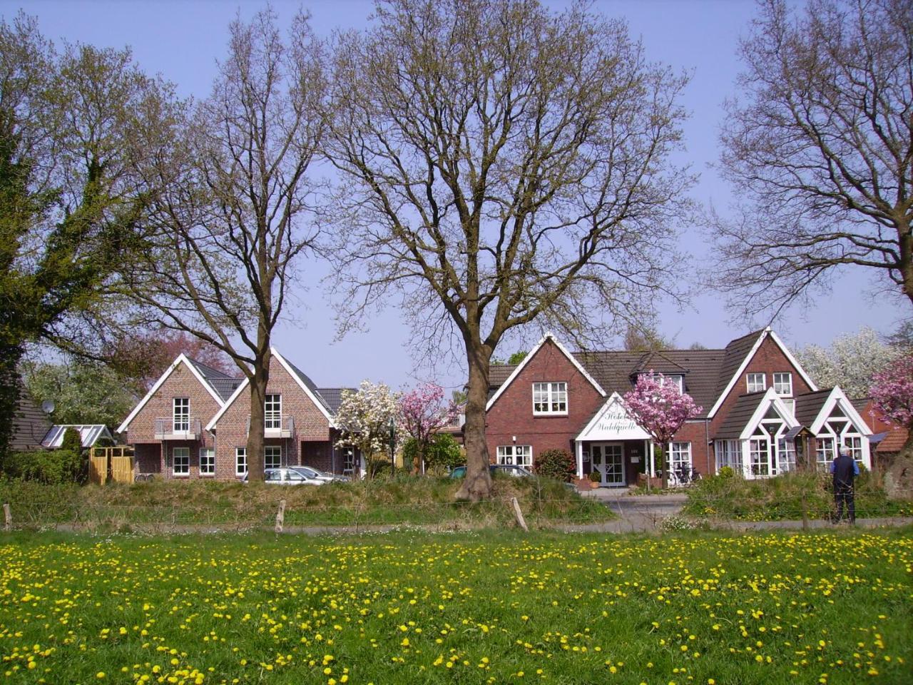 Hotel Waldquelle Aurich Bagian luar foto