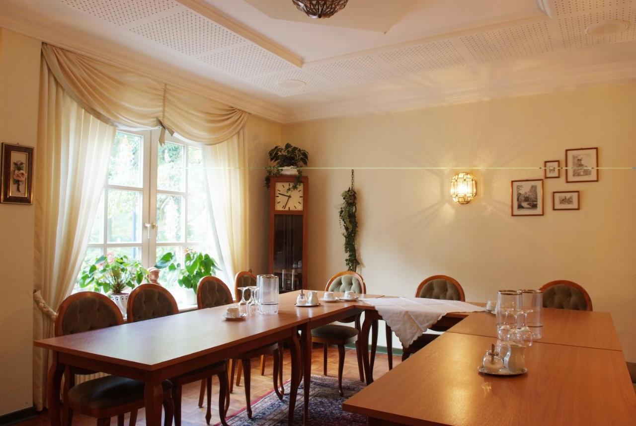 Hotel Waldquelle Aurich Bagian luar foto