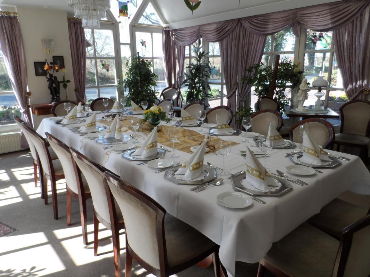 Hotel Waldquelle Aurich Bagian luar foto